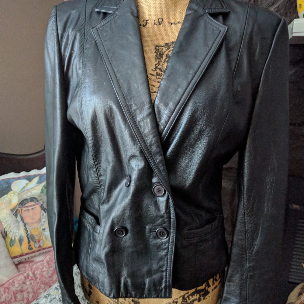Ladies 80-90's Vintage Leather Jacket